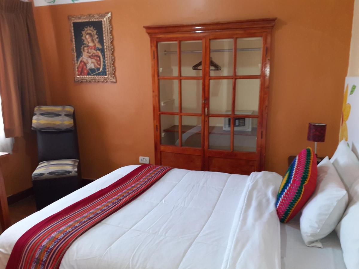Reinbo Garden Bed & Breakfast Cusco Bagian luar foto