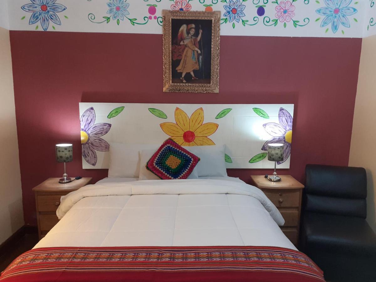 Reinbo Garden Bed & Breakfast Cusco Bagian luar foto