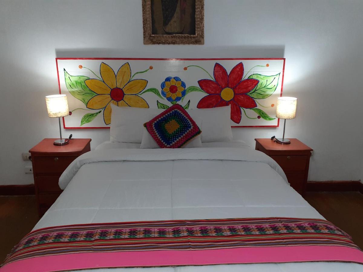 Reinbo Garden Bed & Breakfast Cusco Bagian luar foto