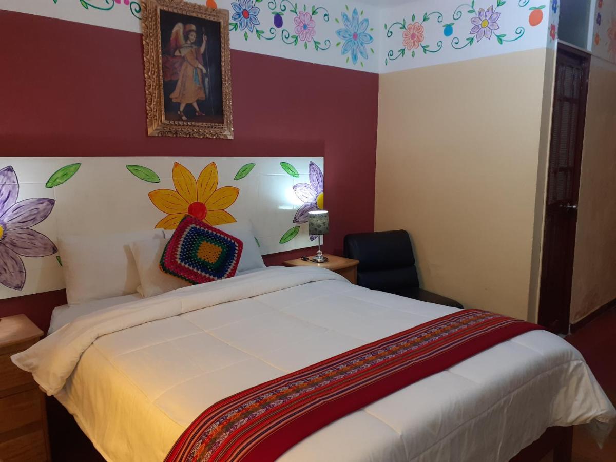 Reinbo Garden Bed & Breakfast Cusco Bagian luar foto