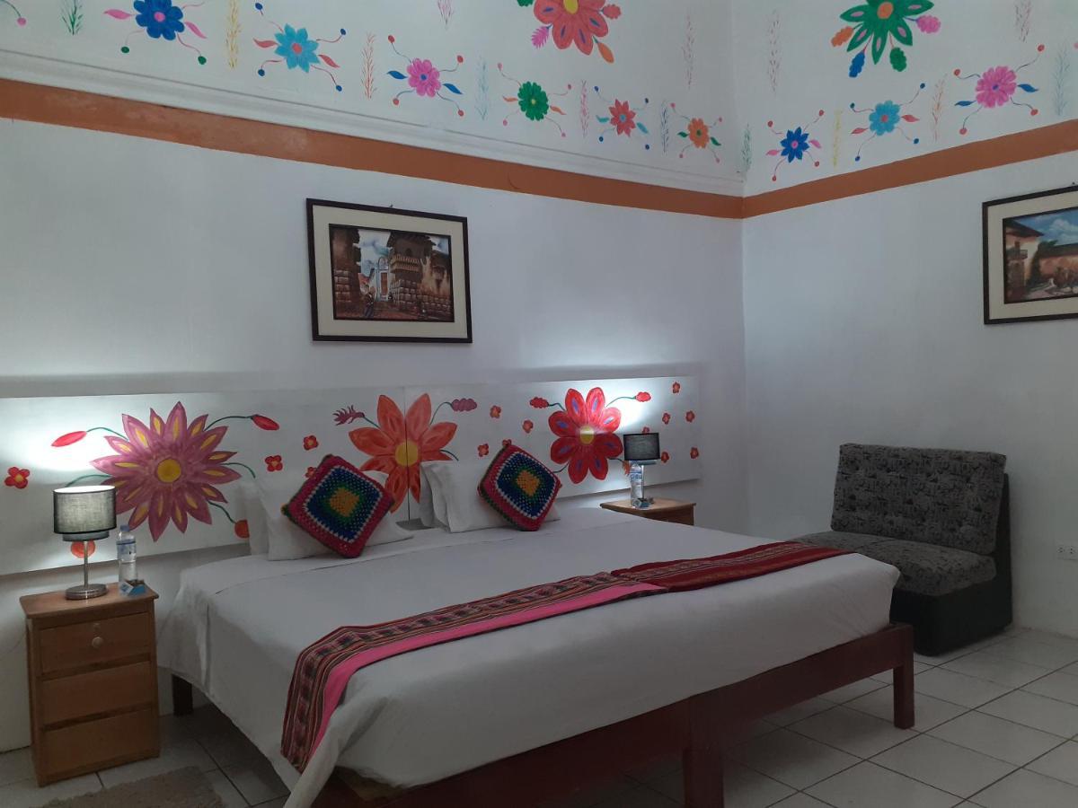Reinbo Garden Bed & Breakfast Cusco Bagian luar foto