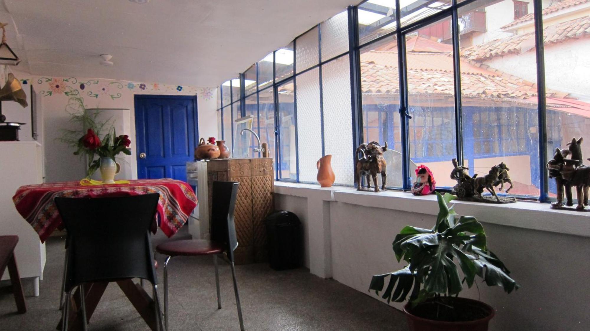 Reinbo Garden Bed & Breakfast Cusco Bagian luar foto