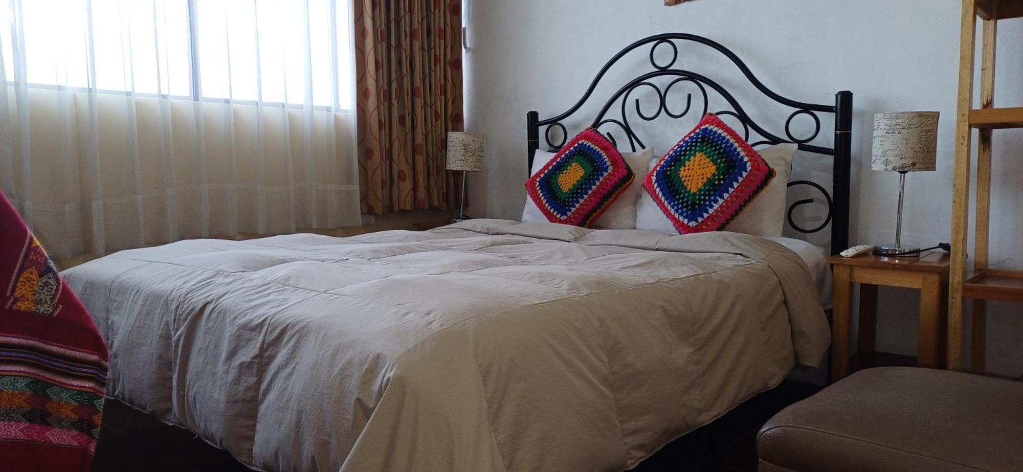 Reinbo Garden Bed & Breakfast Cusco Bagian luar foto